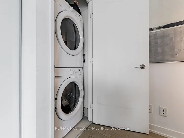 120 Bayview Ave #N303 — Photo 23