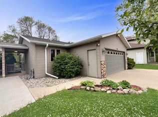 2802 S Felker Ave, Marshfield, WI 54449