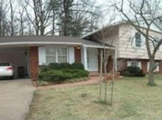 9111 Murdock Rd, Fairfax, VA 22032