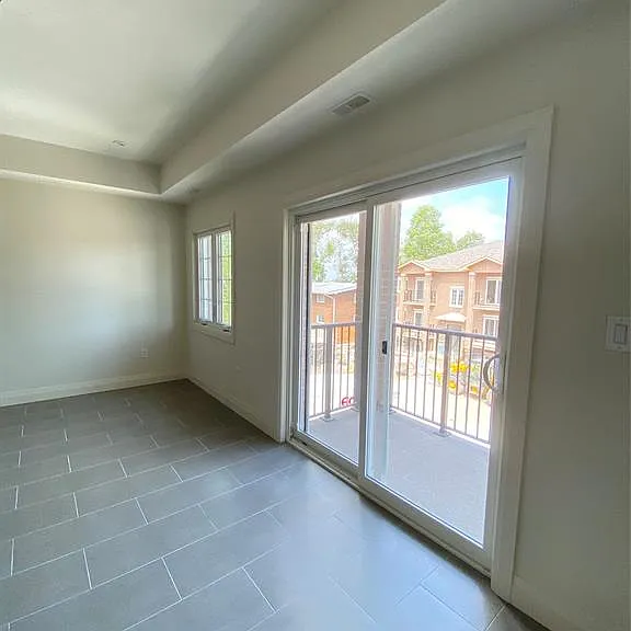 233 Watson Ave #305 — Photo 3