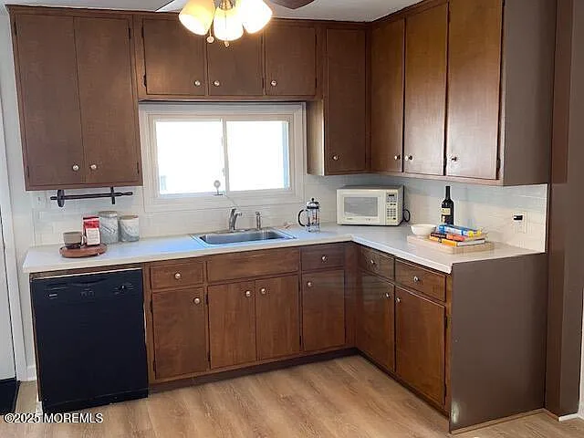1223 Briarwood Rd — Photo 11