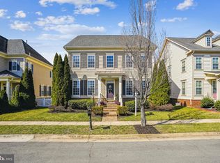 10752 General Kirkland Dr, Bristow, VA 20136