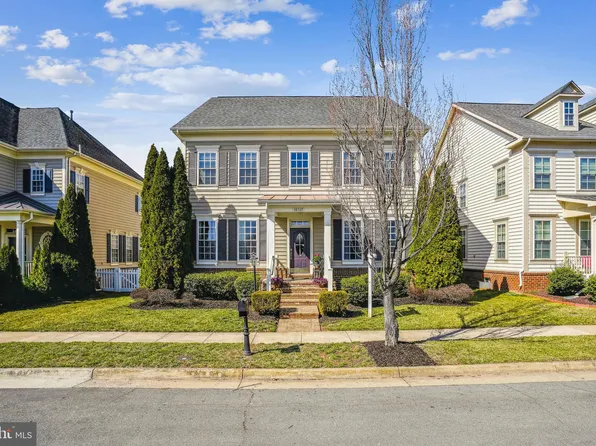 10752 General Kirkland Dr, Bristow, VA 20136