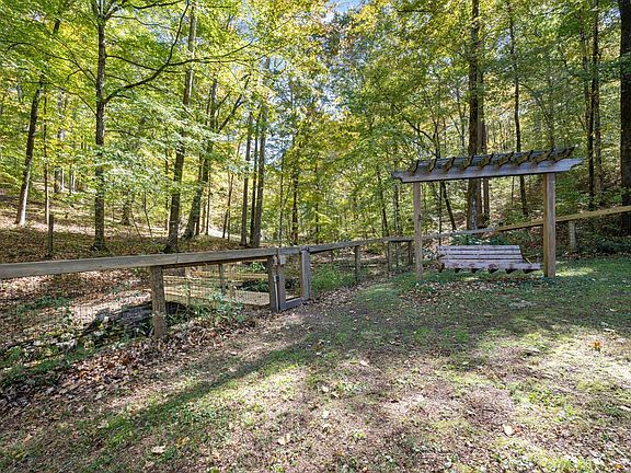 17th image of 5700 Leipers Creek Rd