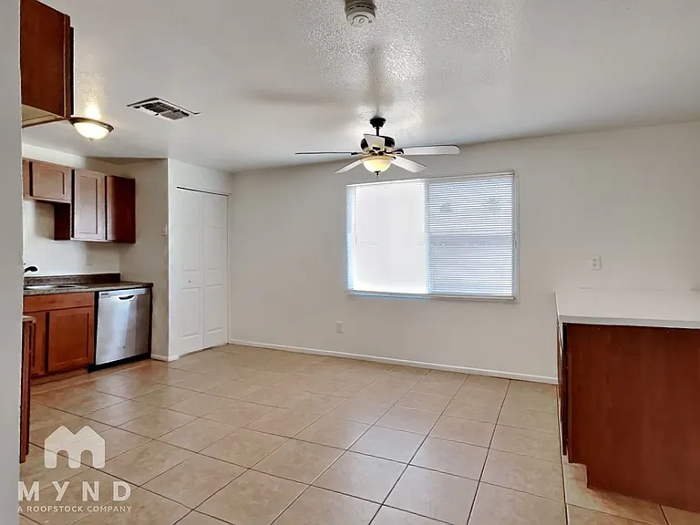 6033 W Vernon Ave — Photo 8