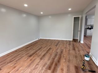 8517 W Foster Ave UNIT 2, Chicago, IL 60656