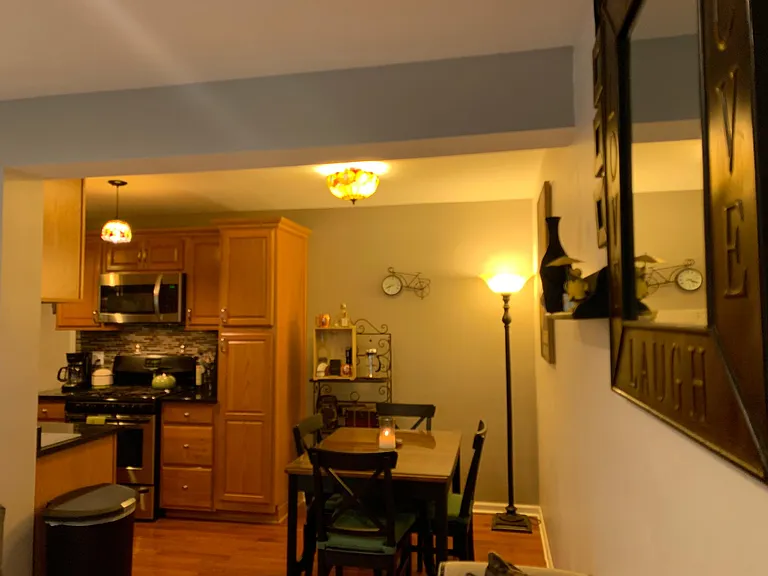 302 Farmingdale Cir #302 — Photo 4
