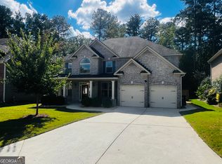 184 Clubhouse Xing, Acworth, GA 30101