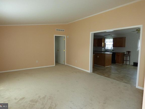 5th image of 291 Williams Ln