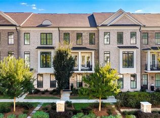 290 Briscoe Way, Alpharetta, GA 30009