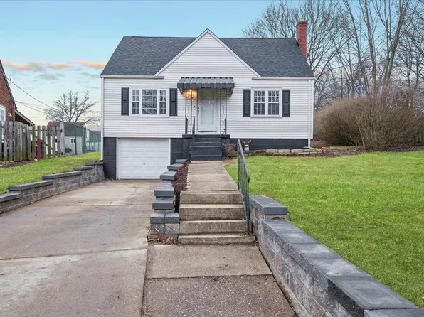 119 Bygate Cir, Pittsburgh, PA 15220