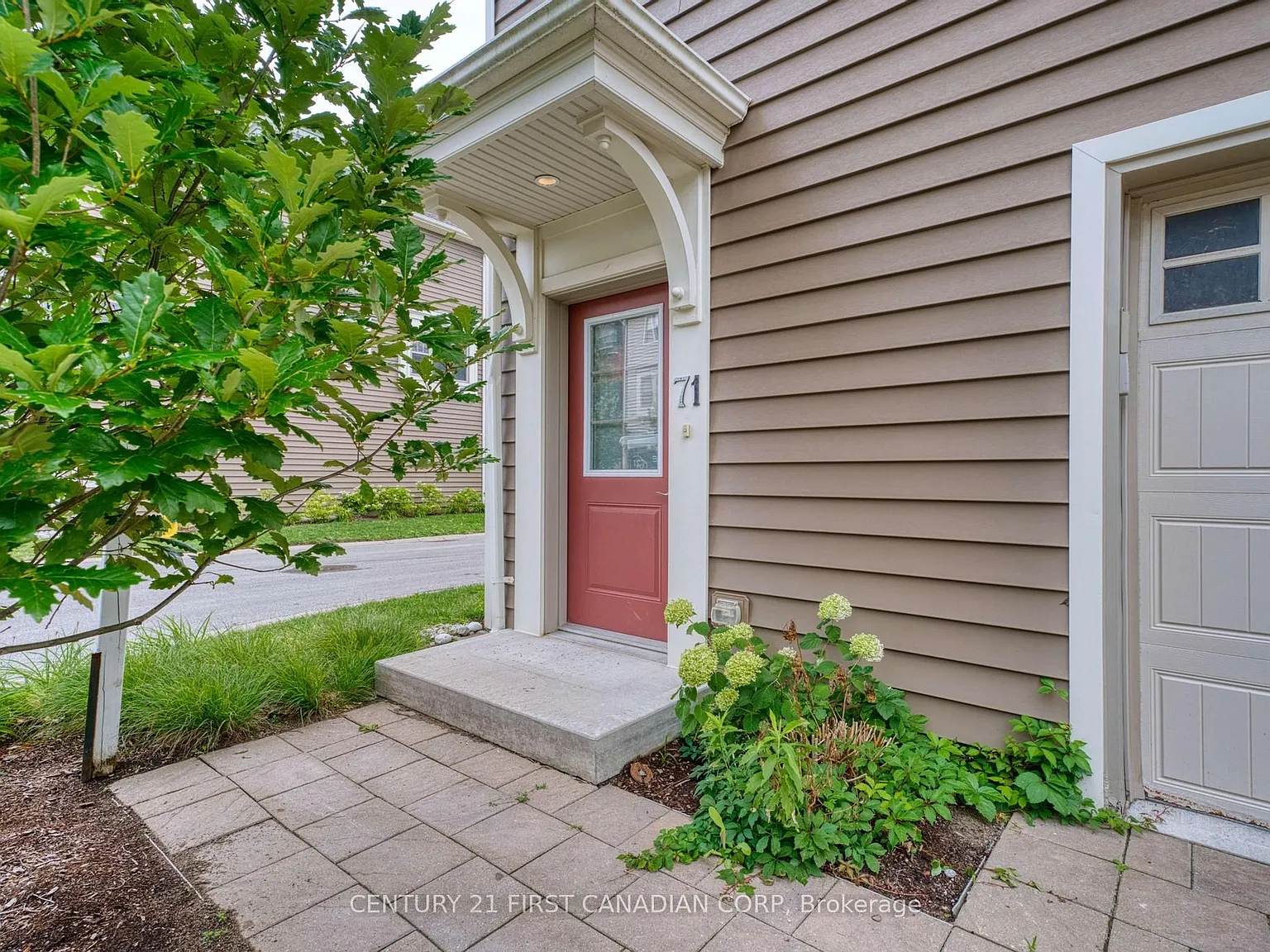 3 bed, $2,650 — Photo 3