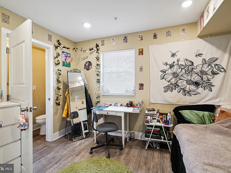 2214 N Camac St #1 — Photo 12