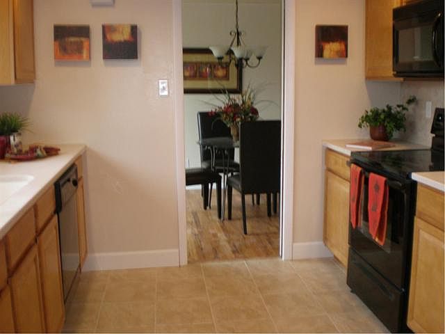 2nd image of 12492 E 30th Ave