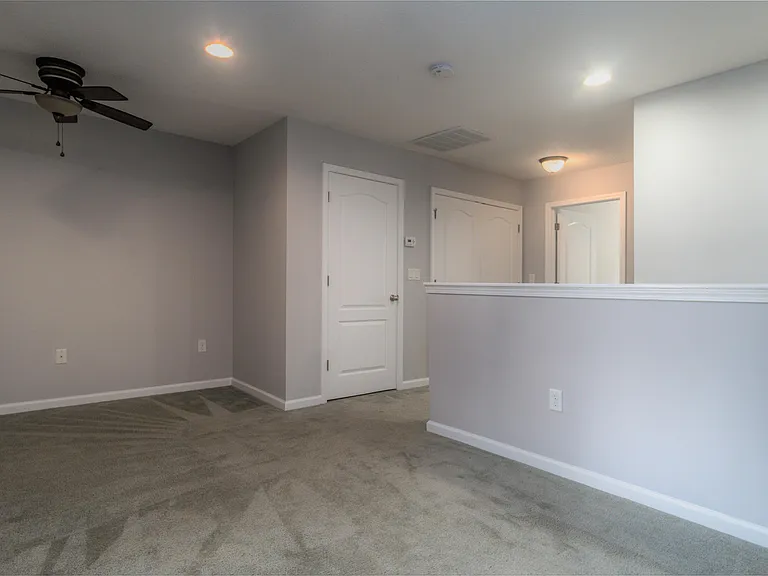 503 Walnut Dr — Photo 17