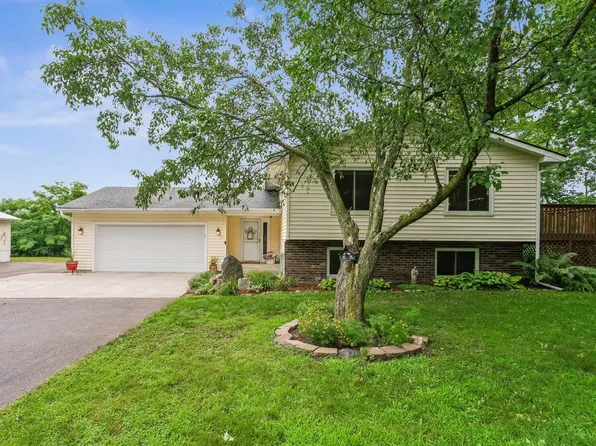 6380 177th St N, Hugo, MN 55038