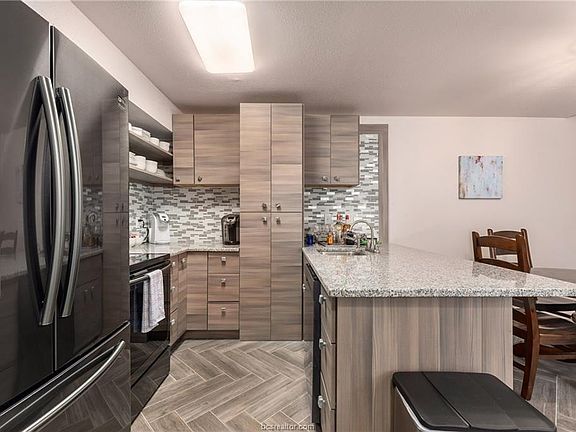 2nd image of 1501 Stallings Dr APT 65