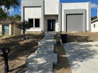 1745 Cox St, Eagle Pass, TX 78852