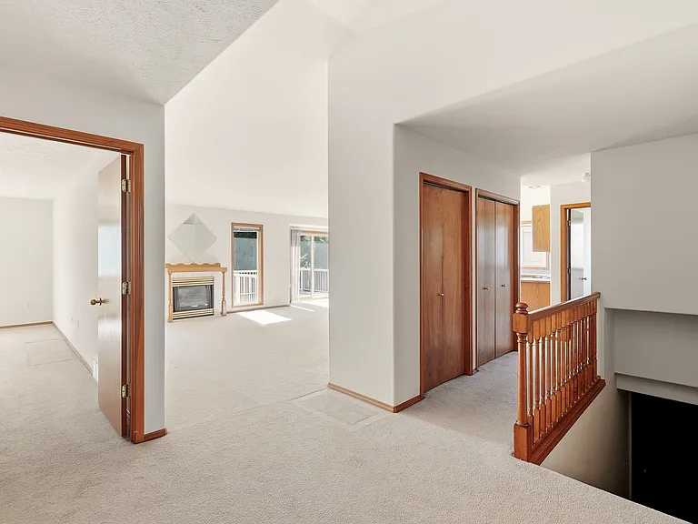 8823 N Pamela St — Photo 3