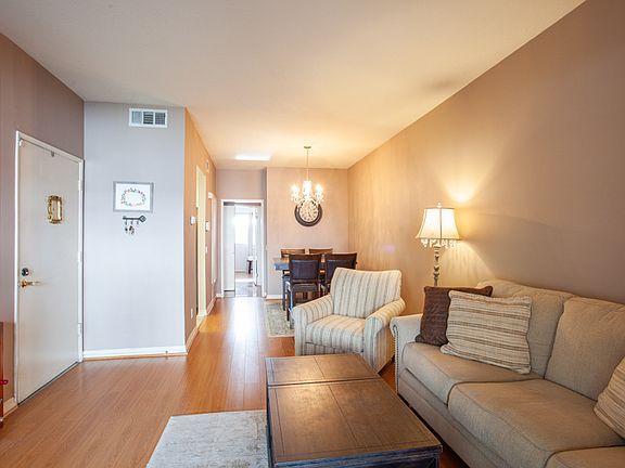 4th image of 777 S Citrus Ave APT 159