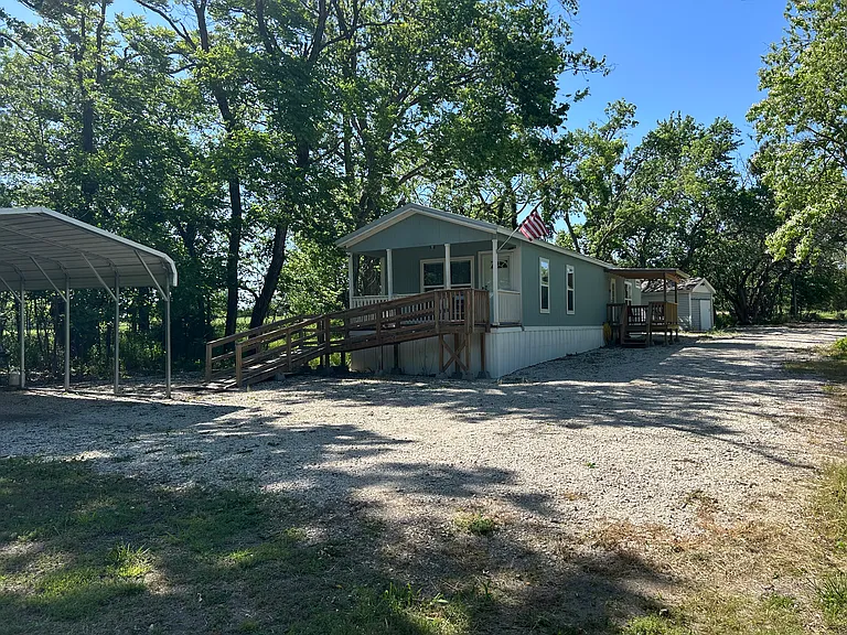 Road 140 — Photo 1