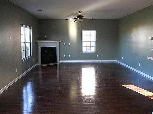 5th image of 5205 Woodhollow Rd