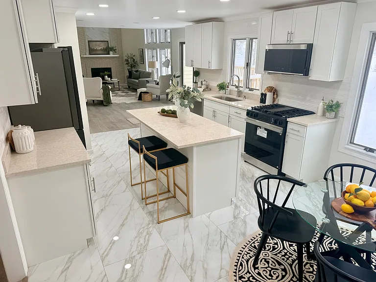 400 Tiburon Ln — Photo 41
