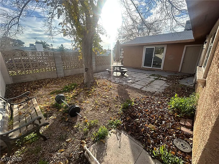 5900 Fawn Ave — Photo 34