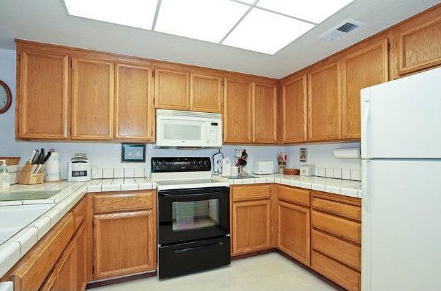 1st image of 5041 Broken Arrow Dr