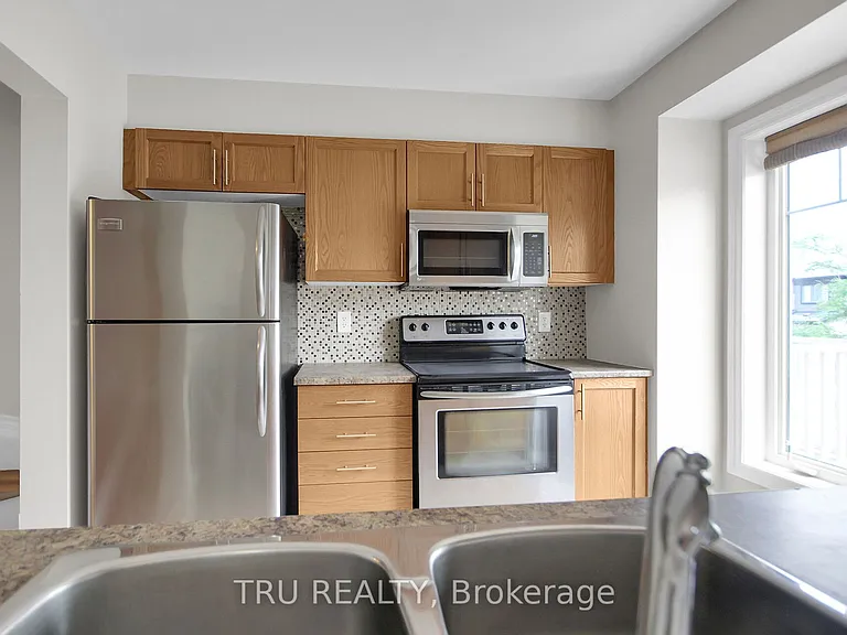 2505 Waterlilly Way — Photo 7