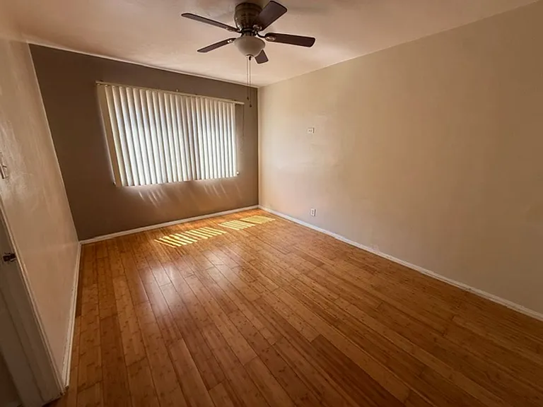 4621-4623 N Banner Dr — Photo 19