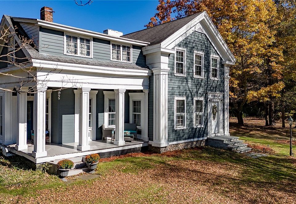 1st image of 3679 Eatonbrook Rd