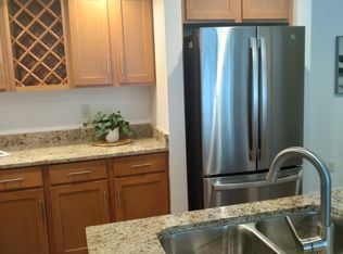 2760 Hidden Dr, Saint Francis, WI 53235