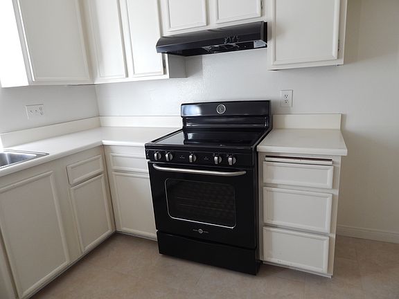 4th image of 1725 N Willow Woods Dr Unit C