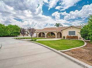 26237 Mission Rd, Loma Linda, CA 92354