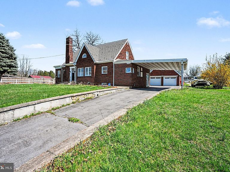 Listing photo 4
