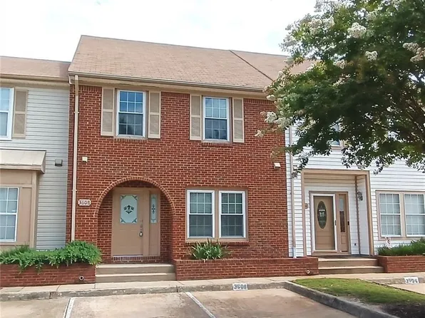 3608 Essex Pond Quay, Virginia Beach, VA 23462