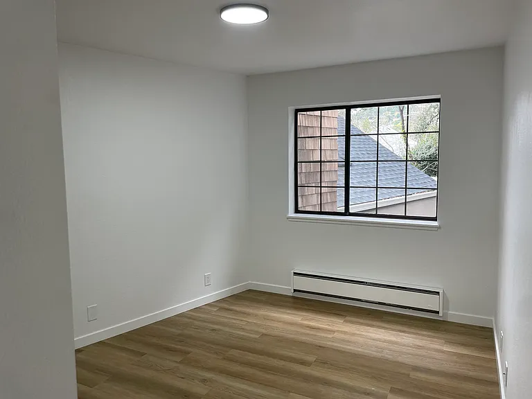 West End Villas — Photo 8