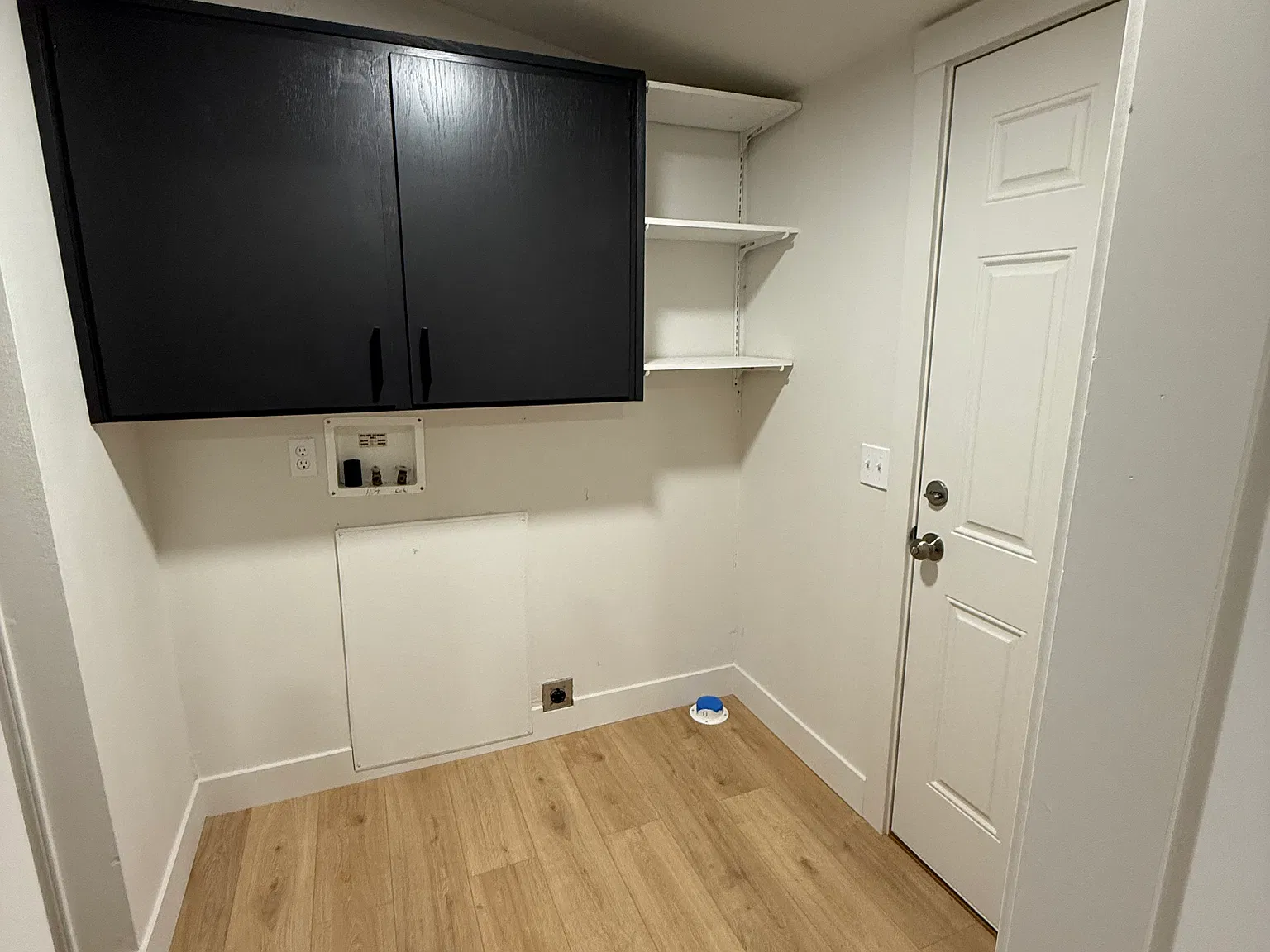 3 bed, 1100 sqft, $2,950 — Photo 4