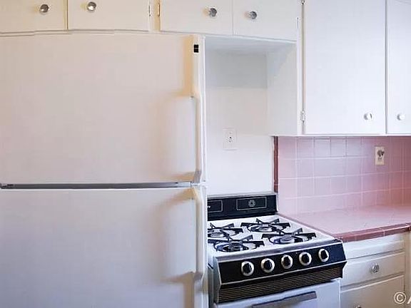 4th image of 3602 E Glenrosa Ave APT 2