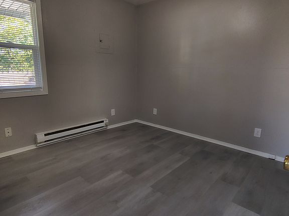 5th image of 3009 8th St