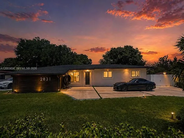 2831 NW 189th St, Miami Gardens, FL 33056