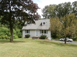 10 Sylvia Dr, Wappingers Falls, NY 12590