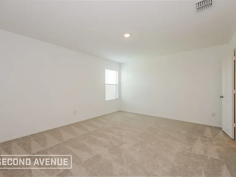 1828 Lotus St — Photo 10