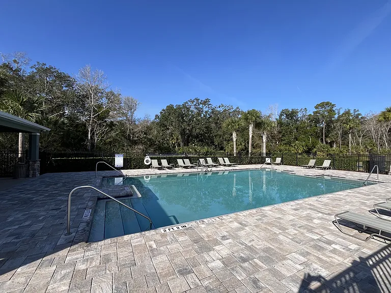 2219 Lake Preserve Cir — Photo 9