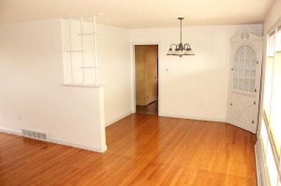 4th image of 202 Murry Hill Dr