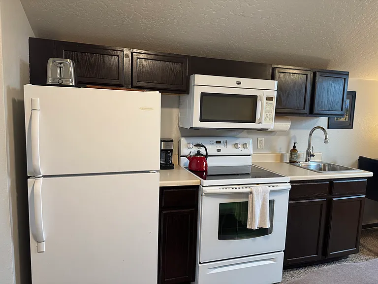1017 Poplar St #1/2 — Photo 15