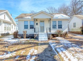 909 S 16th St, Fort Smith, AR 72901