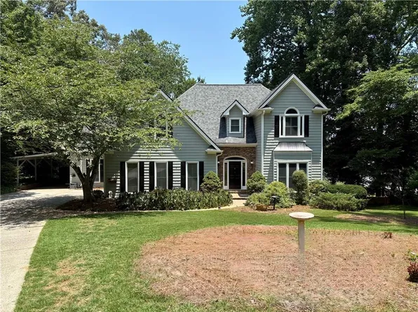3520 Habersham Club Dr, Cumming, GA 30041