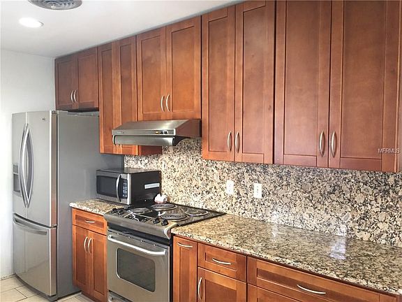2nd image of 2773 Cady Way